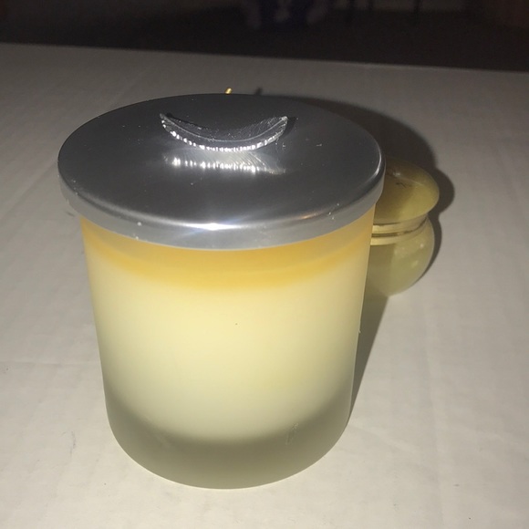 NWT Victoria's Secret Dream Angel Halo Perfumed Candle